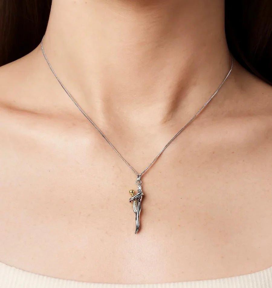 Collana Amore' — Gioiello che Parla al Cuore
